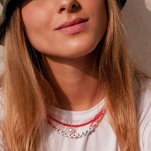 Collar Red Red Wine