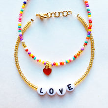 Cargar imagen en el visor de la galería, Pulseras Love
