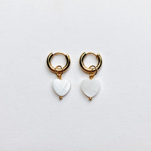 Aretes Corazón Nácar